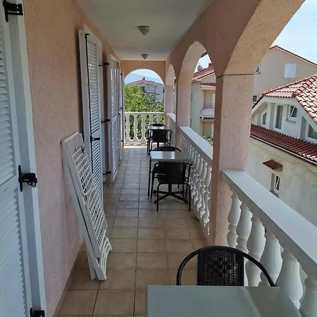 And With Parking Space Lopar, Rab - 23825 بيت ضيافة